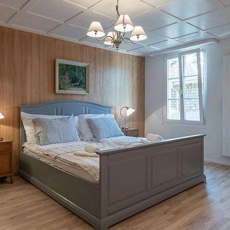 Gaestezimmer Im Dorfzentrum Rothenthurm 外观 照片